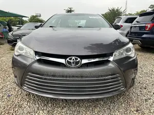 Toyota Camry LE 4dr Sedan (2.5L 4cyl 6A) 2016 Gray