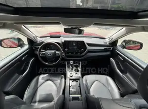 Toyota Highlander Platinum 2021 Red