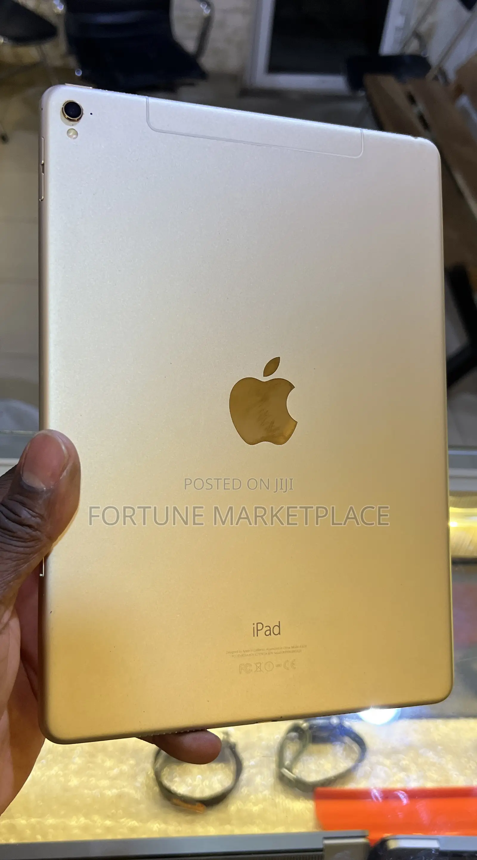 Apple iPad 9.7 32 GB Pink