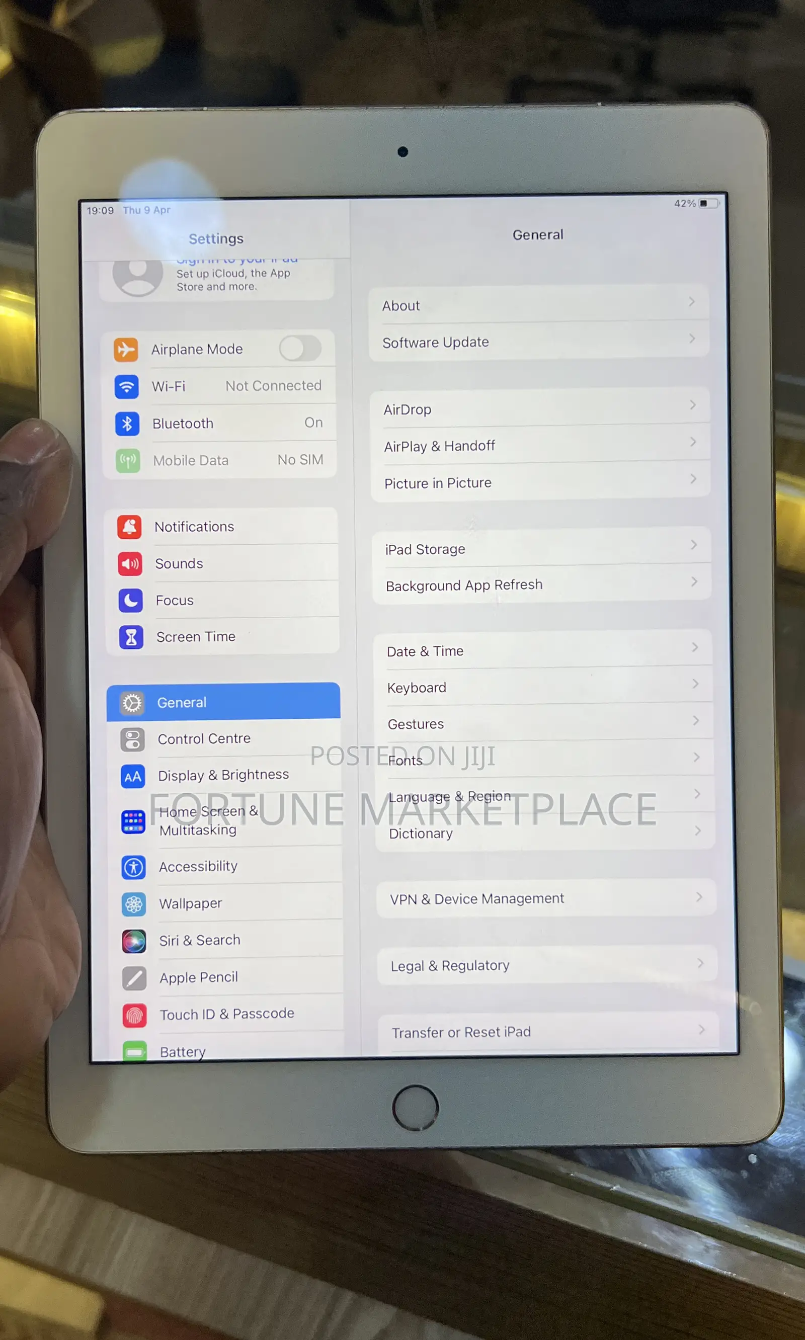 Apple iPad 9.7 32 GB Pink
