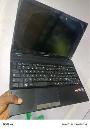 Laptop Samsung NP305V5A 8GB AMD A6 HDD 320GB