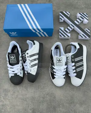 High Quality Adidas Superstar White/Black Stripes Lúxury Sneakers