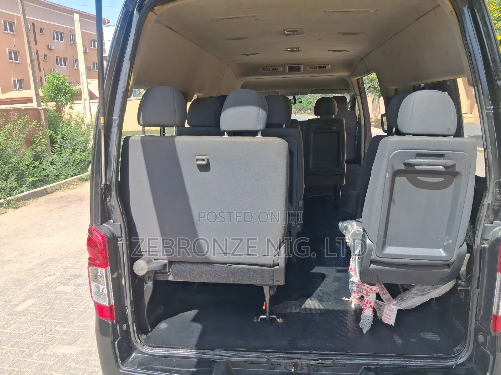 Nissan NV200 2019 Black