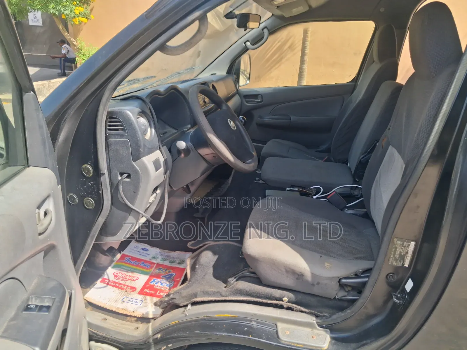 Nissan NV200 2019 Black