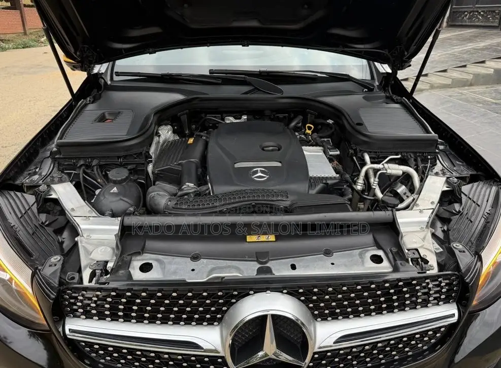 Mercedes-Benz GLC-Class 2017 Black