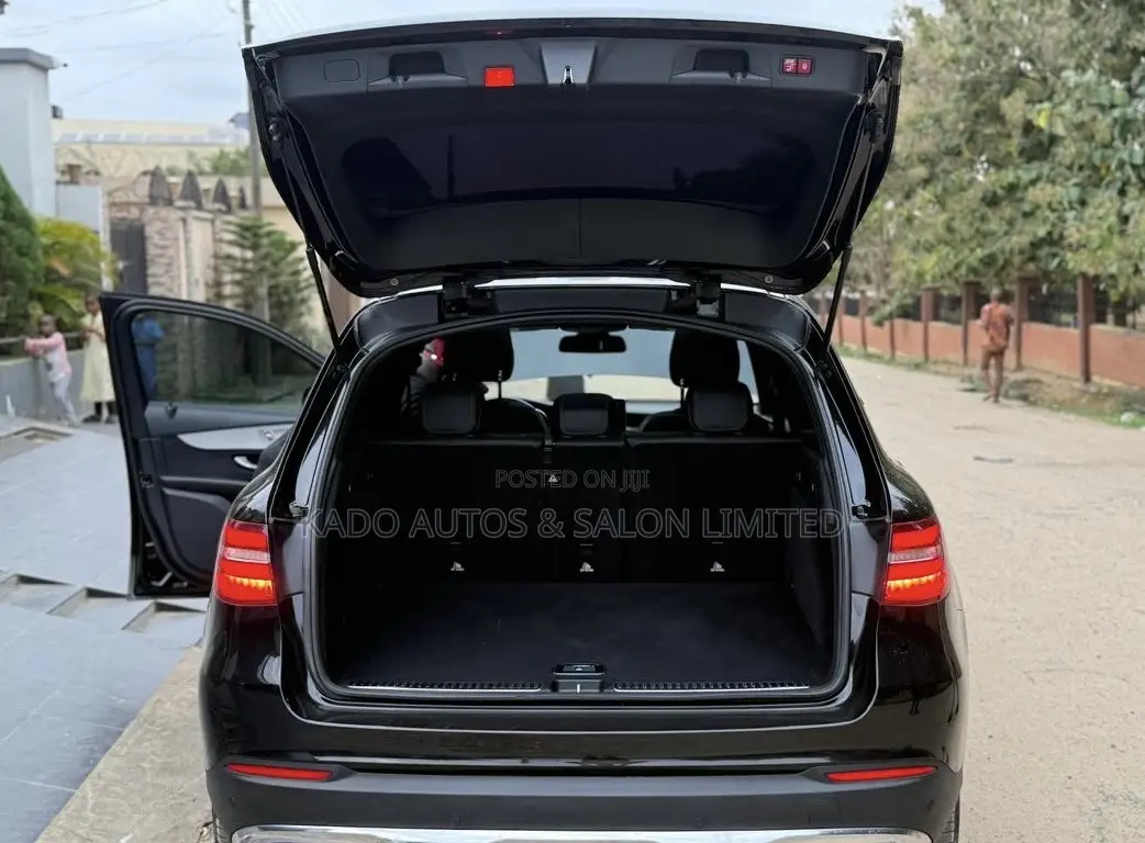 Mercedes-Benz GLC-Class 2017 Black