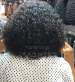 Super Luxury Pixie Curls