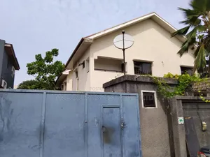 7bdrm House in Ikeja GRA for rent
