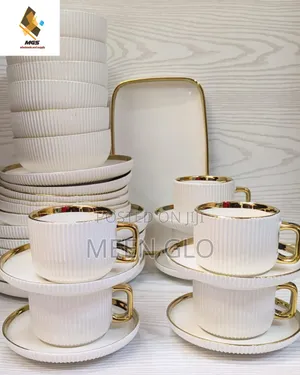 32-piece White Porcelain Dinner Set