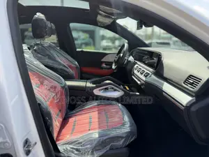 Mercedes-Benz GLE-Class AMG GLE 63 S AWD 2025 White