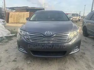 Toyota Venza V6 2010 Gray