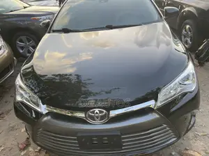 Toyota Camry XLE V6 4dr Sedan (3.6L 6cyl 6A) 2016 Black
