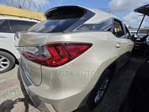 Lexus RX 350 FWD 2016 Gold