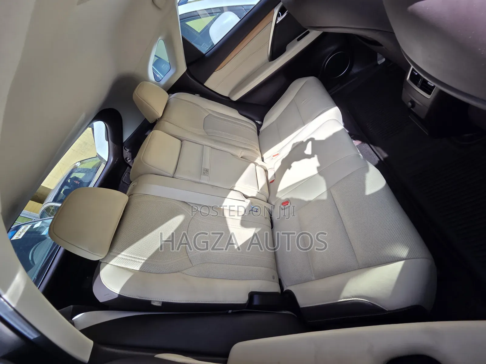 Lexus RX 350 FWD 2016 Gold