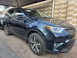 Toyota RAV4 2017 Green