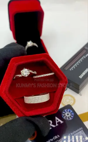 Moissanite Rings