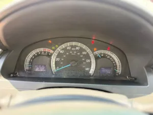 Toyota Camry 2014 Silver