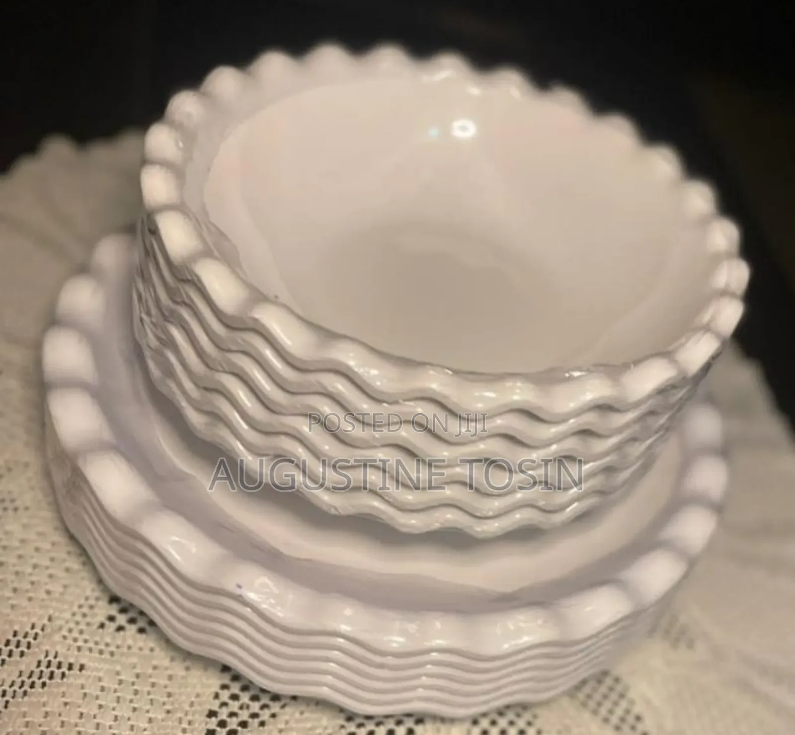 Ceramic Plates With Zigzag Edge