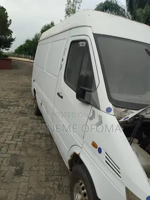 Mercedes-Benz Sprinter 2006 White