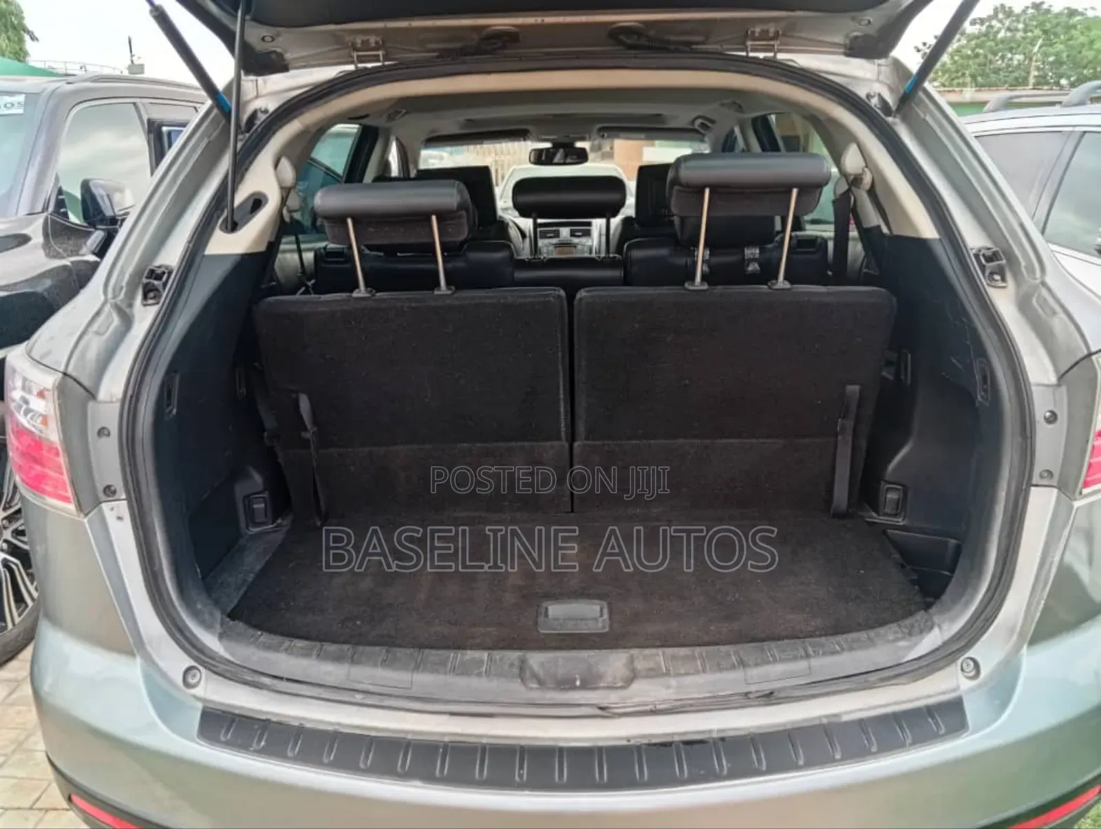 Mazda CX-9 2011 Gray