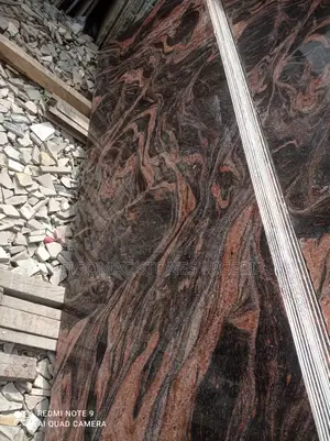 Amaya Wave Slabs