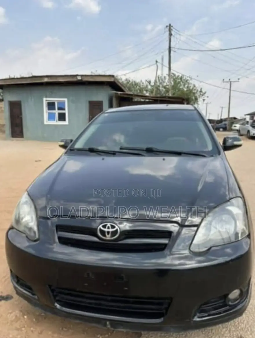 Toyota Corolla 2005 Black