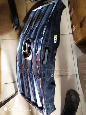 Hyundai Azera 2013 Front Grill