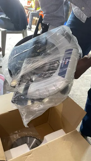 Circular Saw Machine
