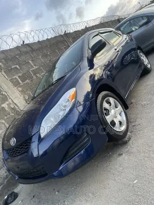 Toyota Matrix 2010 Blue