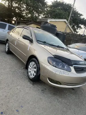 Toyota Corolla 2006 Gold