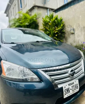 Nissan Sentra SV 4dr Sedan (1.8L 4cyl CVT) 2015 Blue