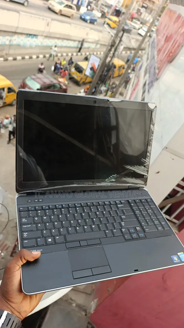 Laptop Dell Latitude E6540 8GB Intel Core i5 HDD 320GB