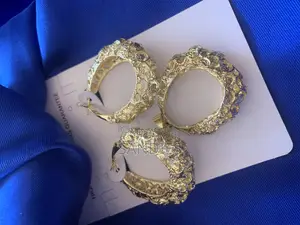 Bold Jewelries