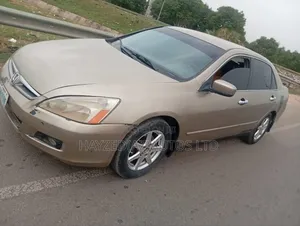 Honda Accord 2.4 Exec Automatic 2007 Gold