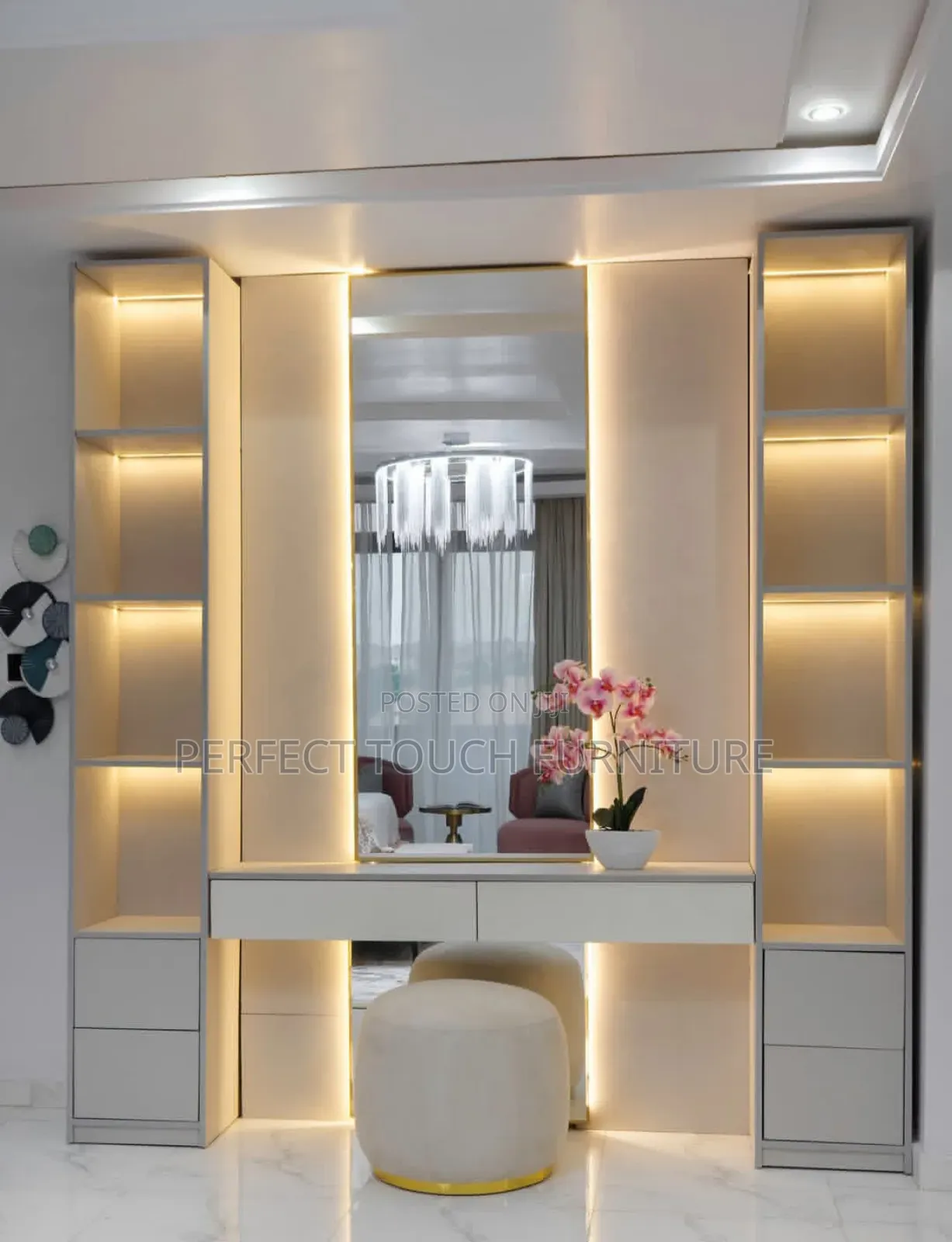 Princess Queen's Dressing Table