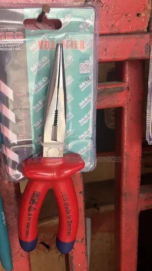Insulated Long Nose Pliers
