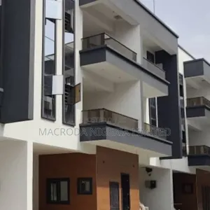 4bdrm House in Allen Avenue for rent