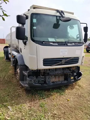 Suer Grade Volvo Diesel Metred Tanker 16tons Foreign Used on Distress!