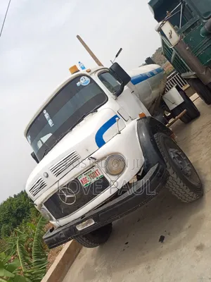 Water Taker With 911 Head in Distress Now