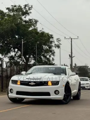 Chevrolet Camaro 2013 White