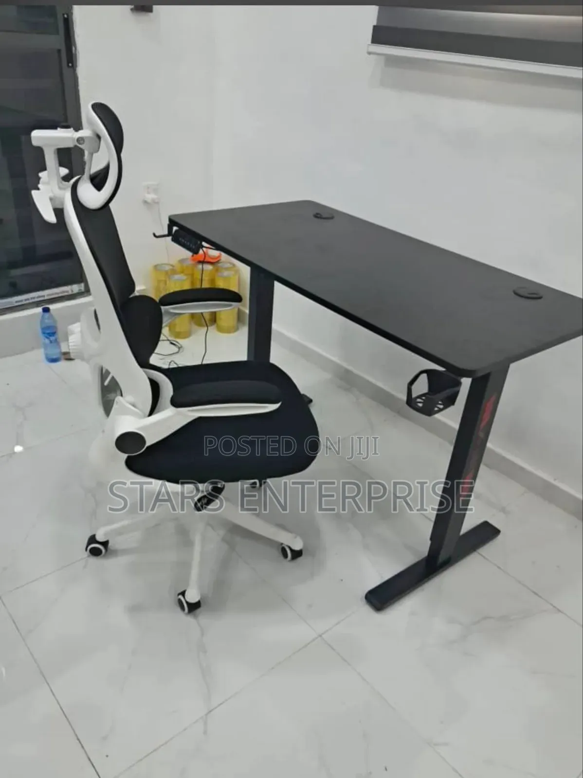 Office Chair With Adjustable Table