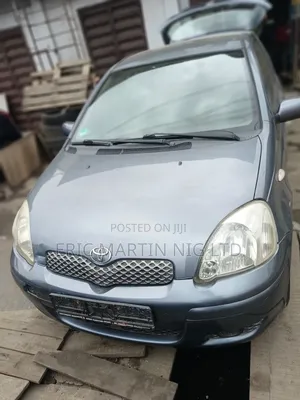 Toyota Yaris 2009 Gray