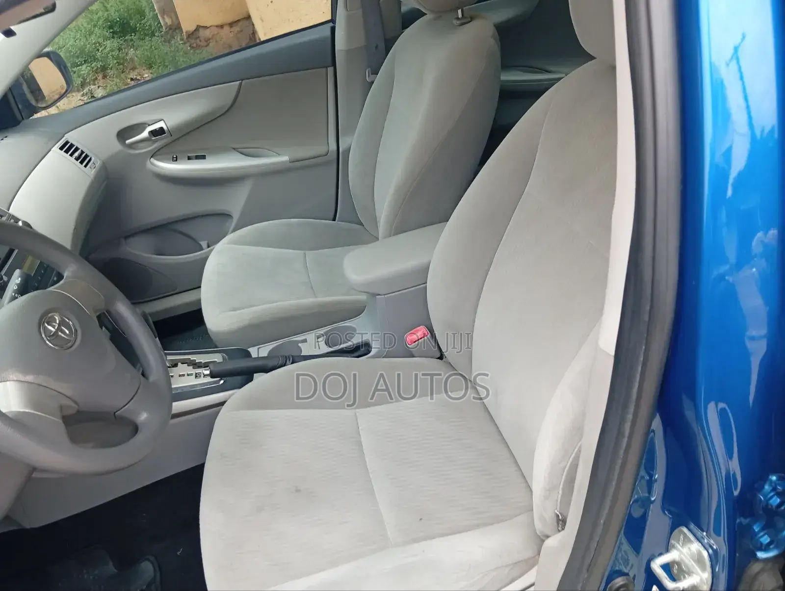 Toyota Corolla 2010 Blue