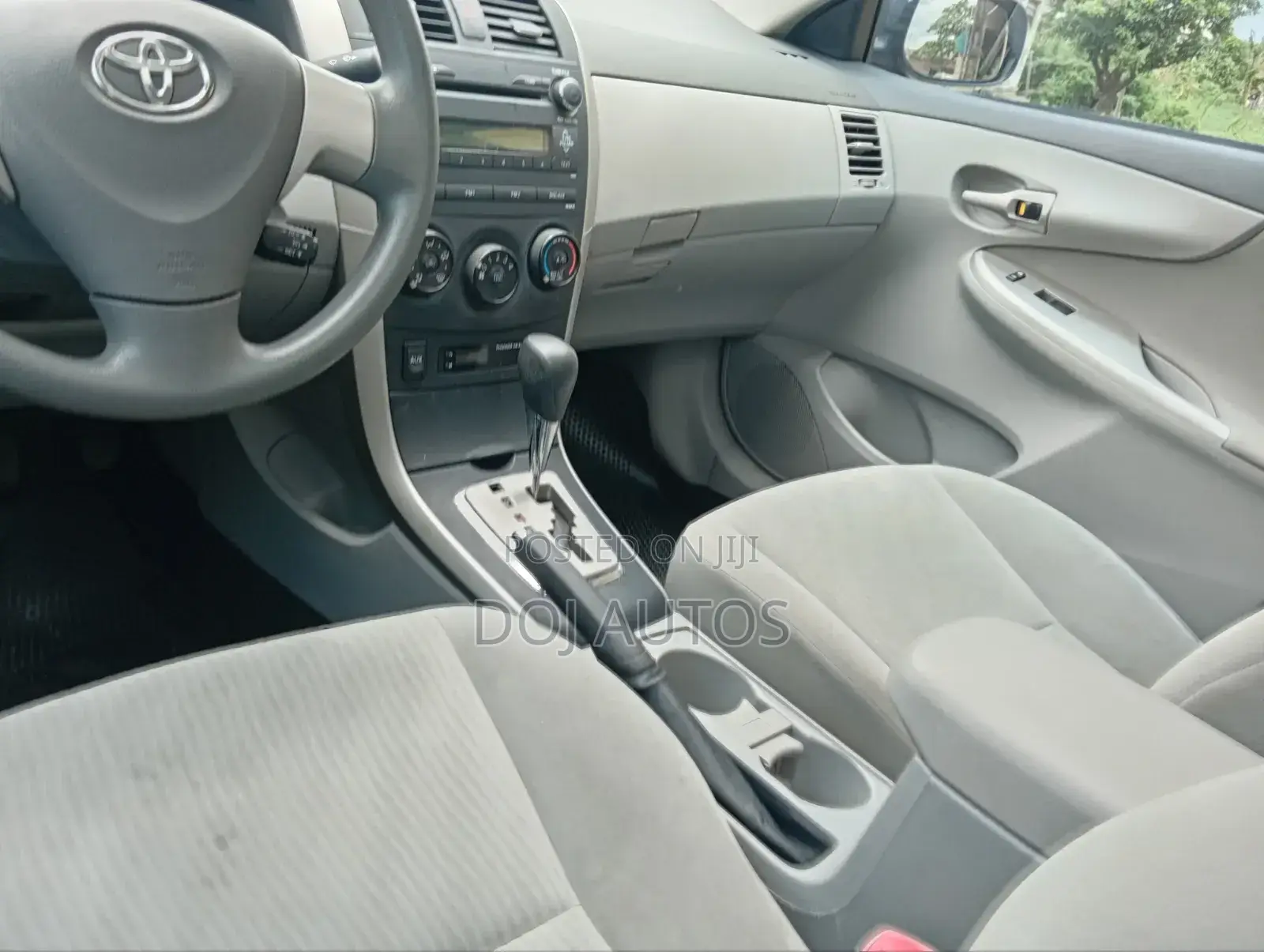 Toyota Corolla 2010 Blue