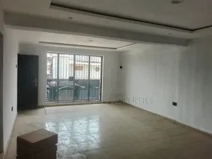 3bdrm Apartment in Mende for rent
