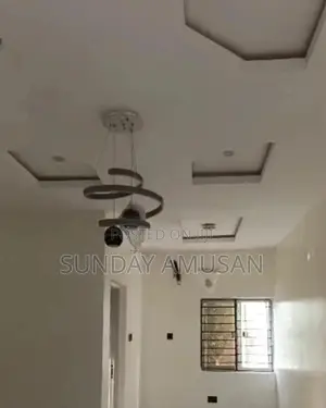 2bdrm Block of Flats in Eniobanke Villa, Elemoro for rent