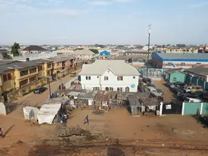 Cornerpiece Land in a Strategic Location