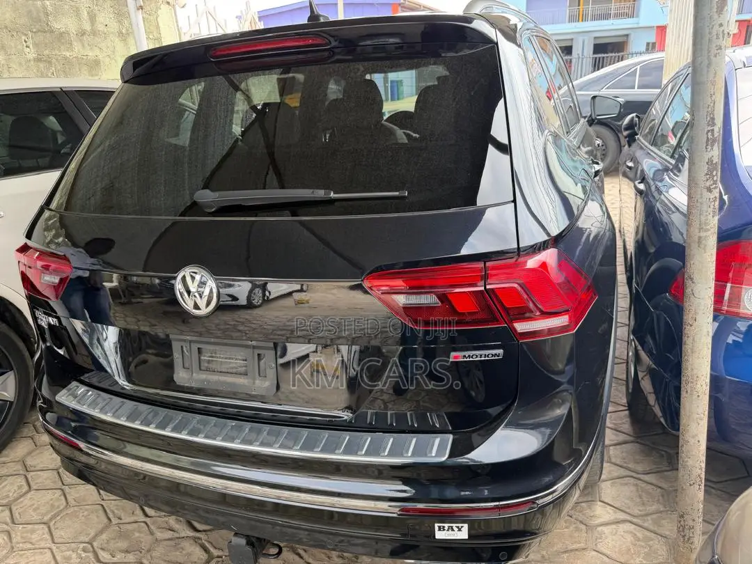 Volkswagen Tiguan 2019 Black
