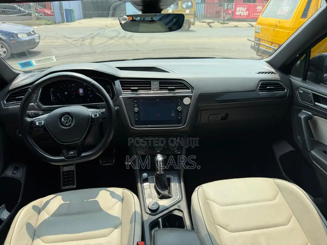 Volkswagen Tiguan 2019 Black