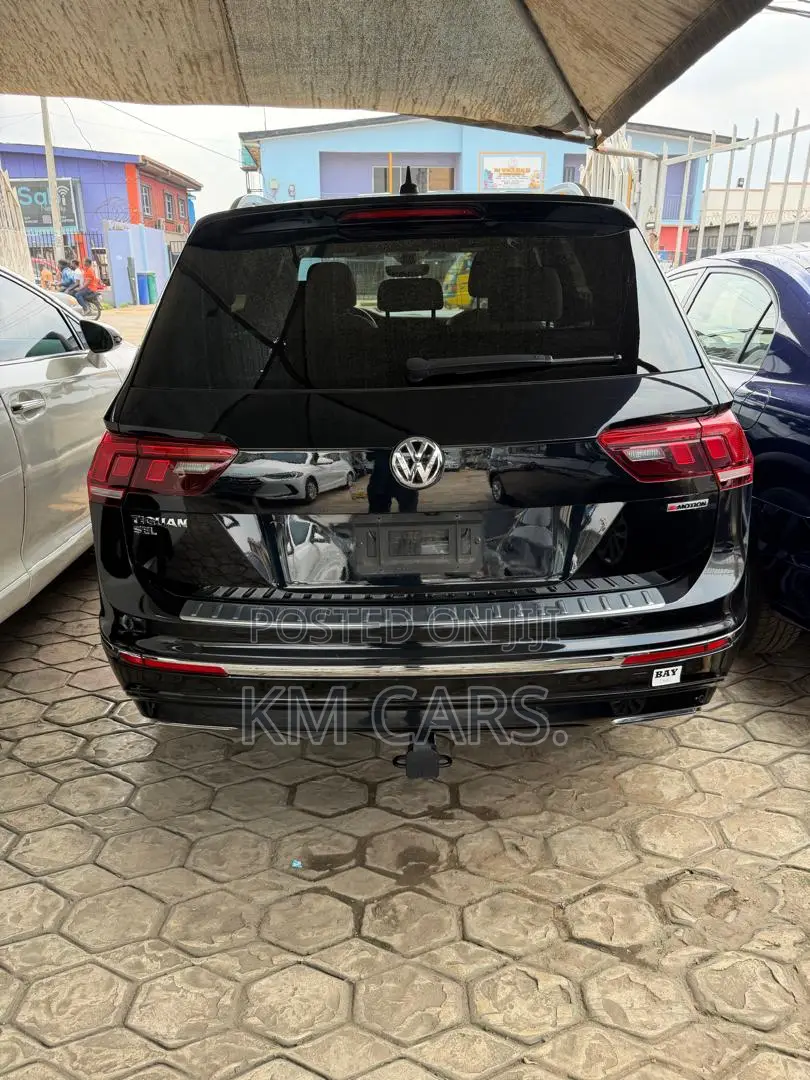 Volkswagen Tiguan 2019 Black